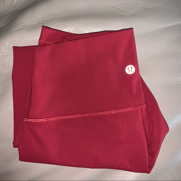 Lululemon Wunder Under Crop 21” - Picture 2 of 8